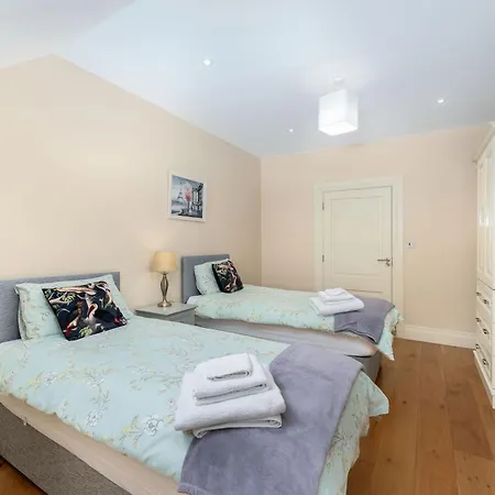 434 - Holiday home *